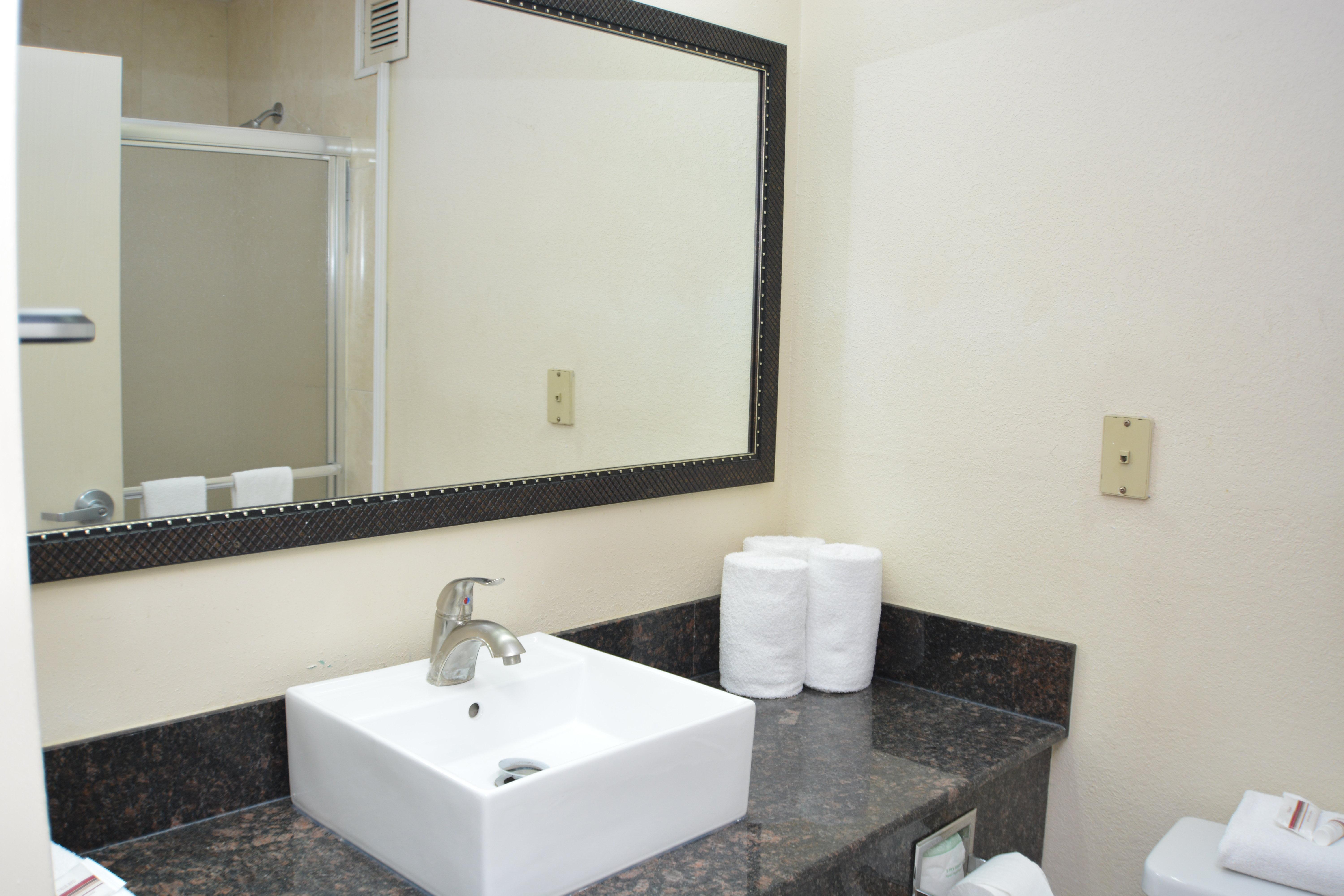 Red Roof Inn Plus+ & Suites Chattanooga - Downtown מראה חיצוני תמונה